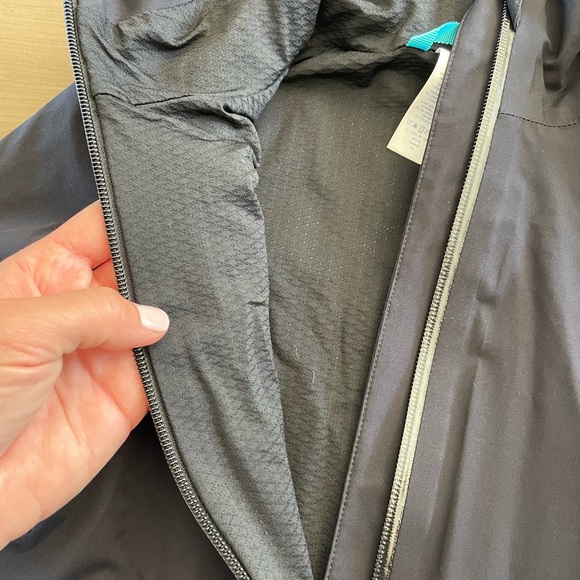 Ivivva spring jacket - Picture 3 of 5
